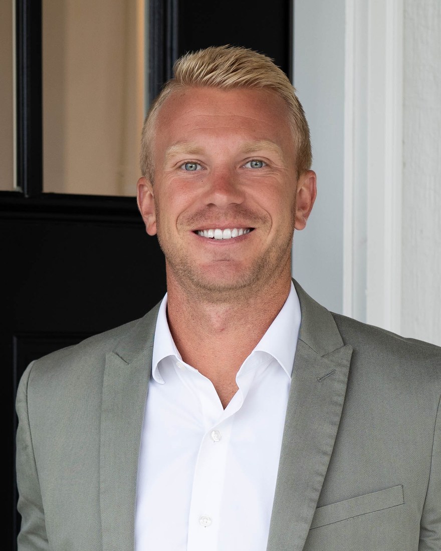 Adam Hippe, REALTOR® serving the West and Northwest Twin Cities Metro